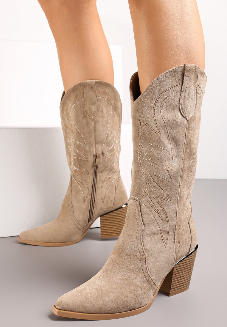 Botine Cowboy Bej Închis cu Broderie pe Toc Conic Sylvaera