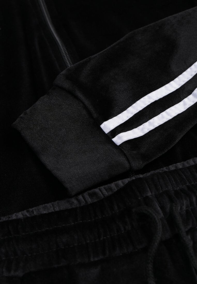 Compleu sport din catifea cu pantaloni și bluză cu dungi decorative Anelpe