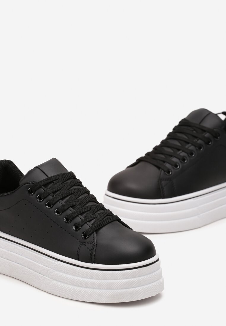 Czarne Sznurowane Sneakersy  na Platformie z Ekoskóry z Przeszyciami Onurte