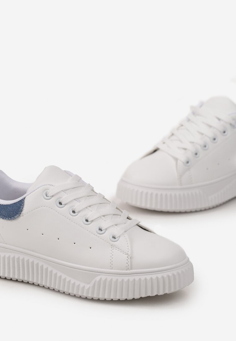 Biało-Niebieskie Sznurowane Sneakersy z Metaliczną Wstawką i Żłobieniami Komparre