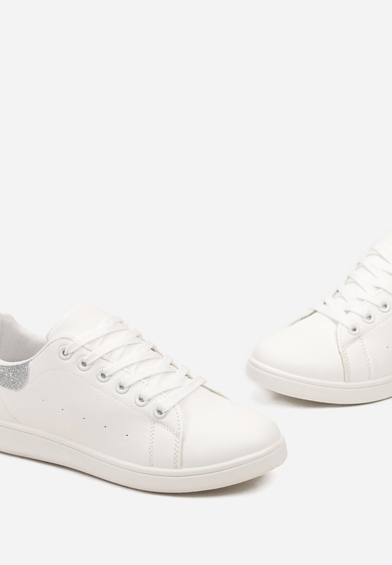 Biało-Srebrne Sznurowane Sneakersy z Ekoskóry na Płaskiej Podeszwie Ozdobione Brokatem Filirea
