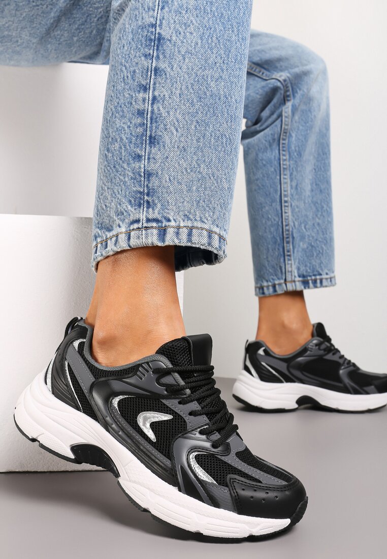 Sneakerși sport negri din imitație de piele cu barete decorative Vilirea