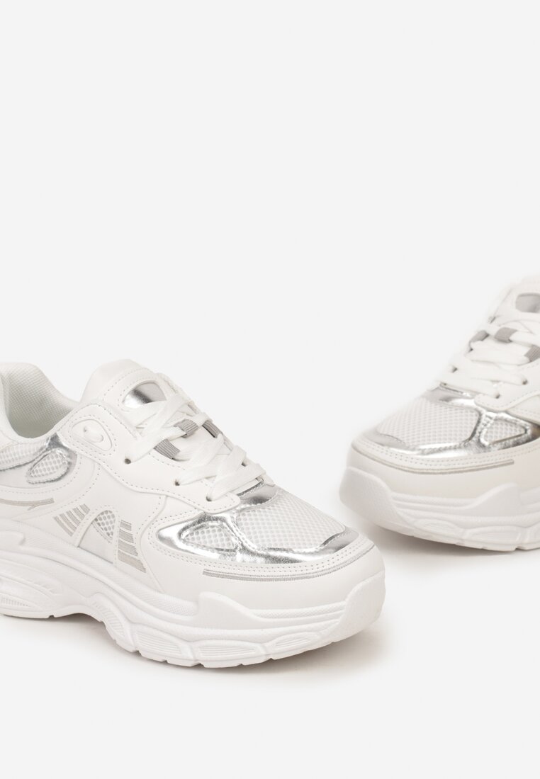 Białe Sneakersy na Tłoczonej Podeszwie z Ozdobnymi Wstawkami Lanevi