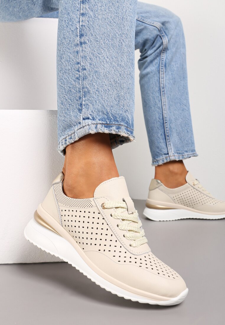 Sneakersi bej din piele naturală cu inserții decorative Molma de la Renee.com.ro