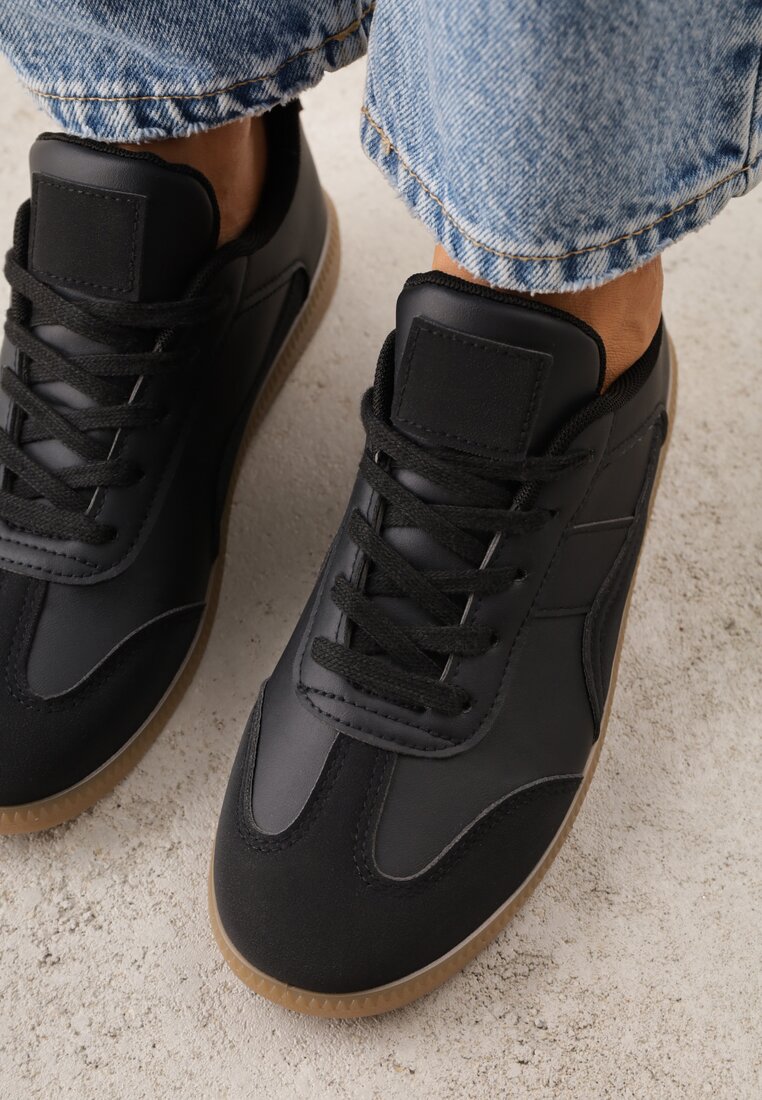 Sneakers Negri cu Cusături Decorative înainte de Glezne Redala
