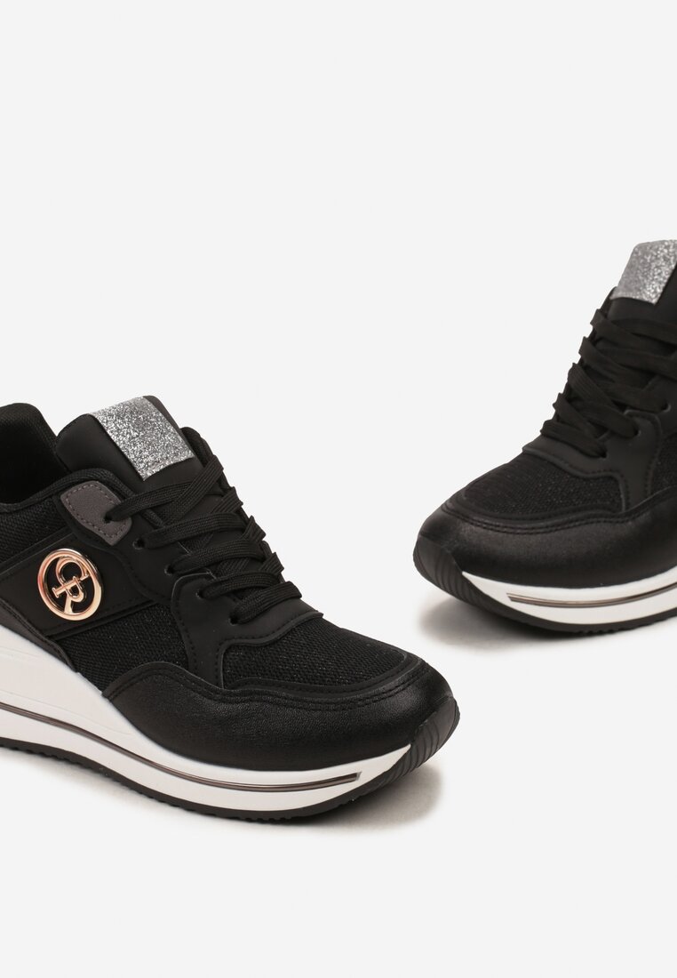 Czarne Siateczkowe Sneakersy na Koturnie z Metalicznymi Aplikacjami i Brokatem Viean