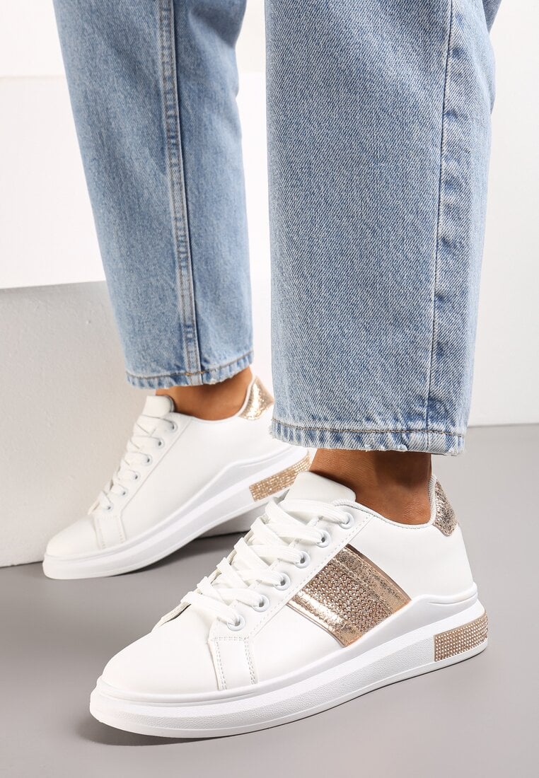 Sneakers Albi-Șampanie cu Inserții Metalice și Pietre Strass pe Talpă Groasă Wirela