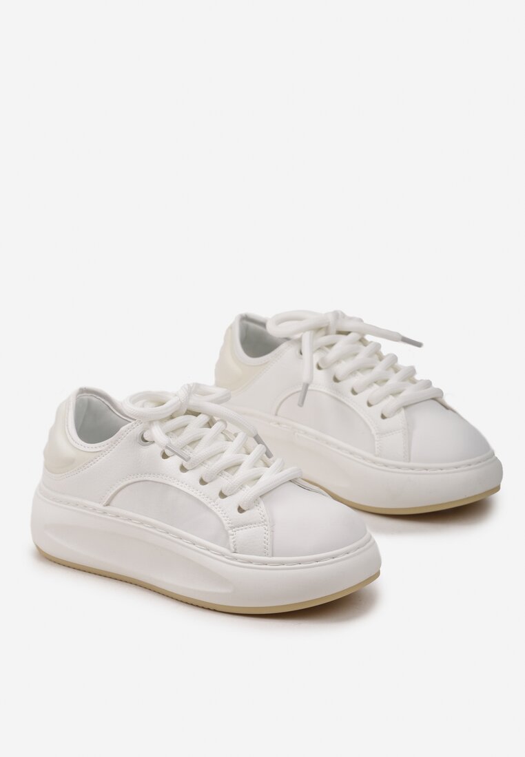Białe Sneakersy na Platformie Ozdobione Wypukłą Wstawką  Vinelli