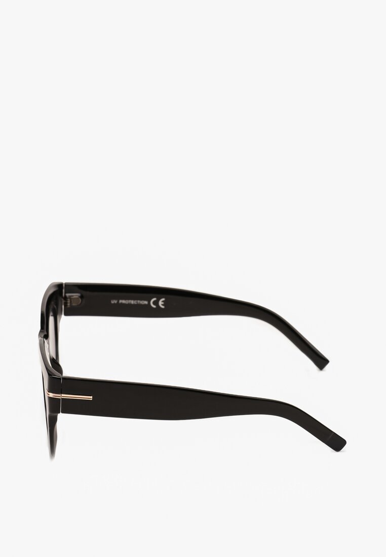 Czarne Klasyczne Okulary Przeciwsłoneczne z Metalowym Detalem Okordia