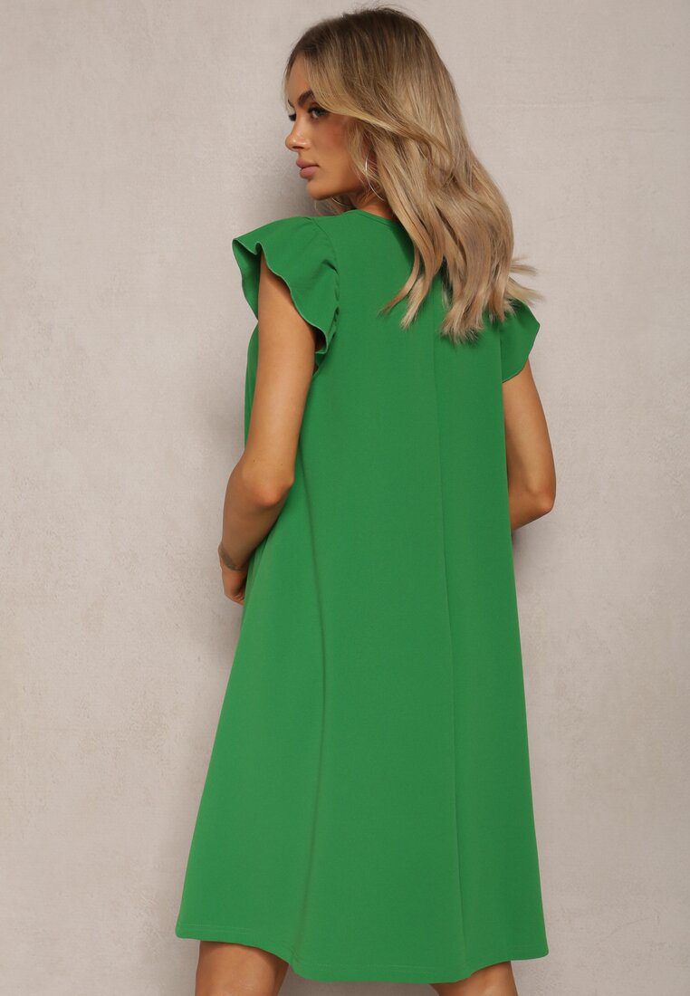 Zielona Sukienka Mini o Trapezowym Kroju z Falbanką i Okrągłym Dekoltem Dagnera