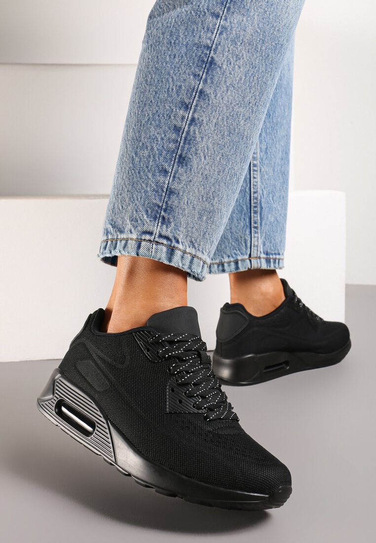 Czarne Sznurowane Sneakersy na Air Podeszwie Azorilda