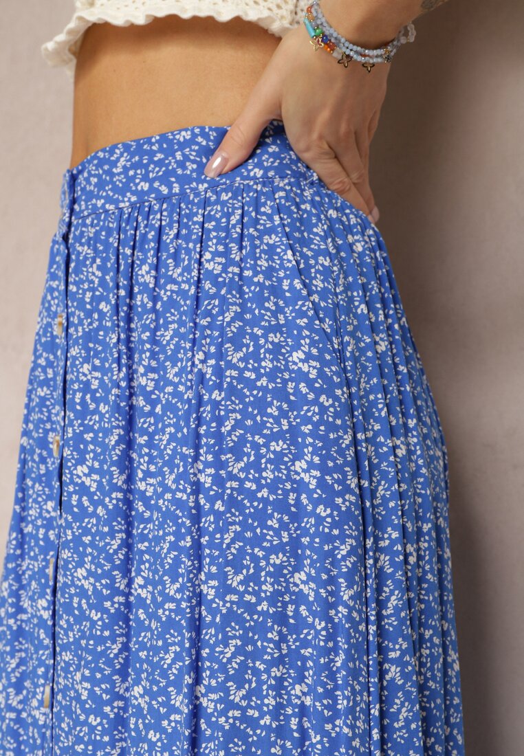Niebieska Spódnica Maxi z Wiskozy w Kwiatowy Wzór o Rozkloszowanym Fasonie Skules