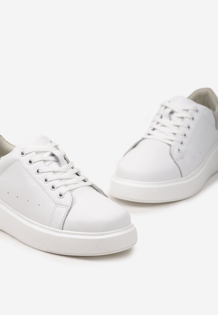 Białe Sneakersy ze Skóry Naturalnej z Ozdobnym Zapiętkiem Emicca