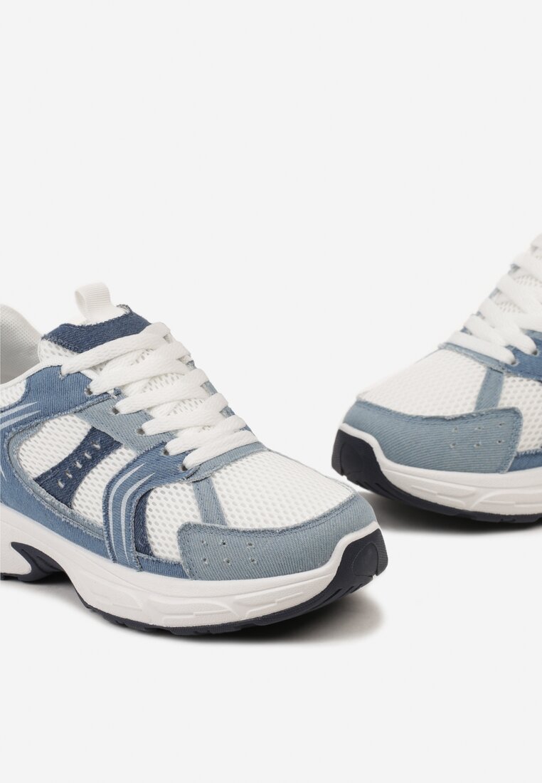 Niebiesko-Białe Sneakersy Ozdobione Przeszyciami i Tłoczeniem na Podeszwie Ferfiana