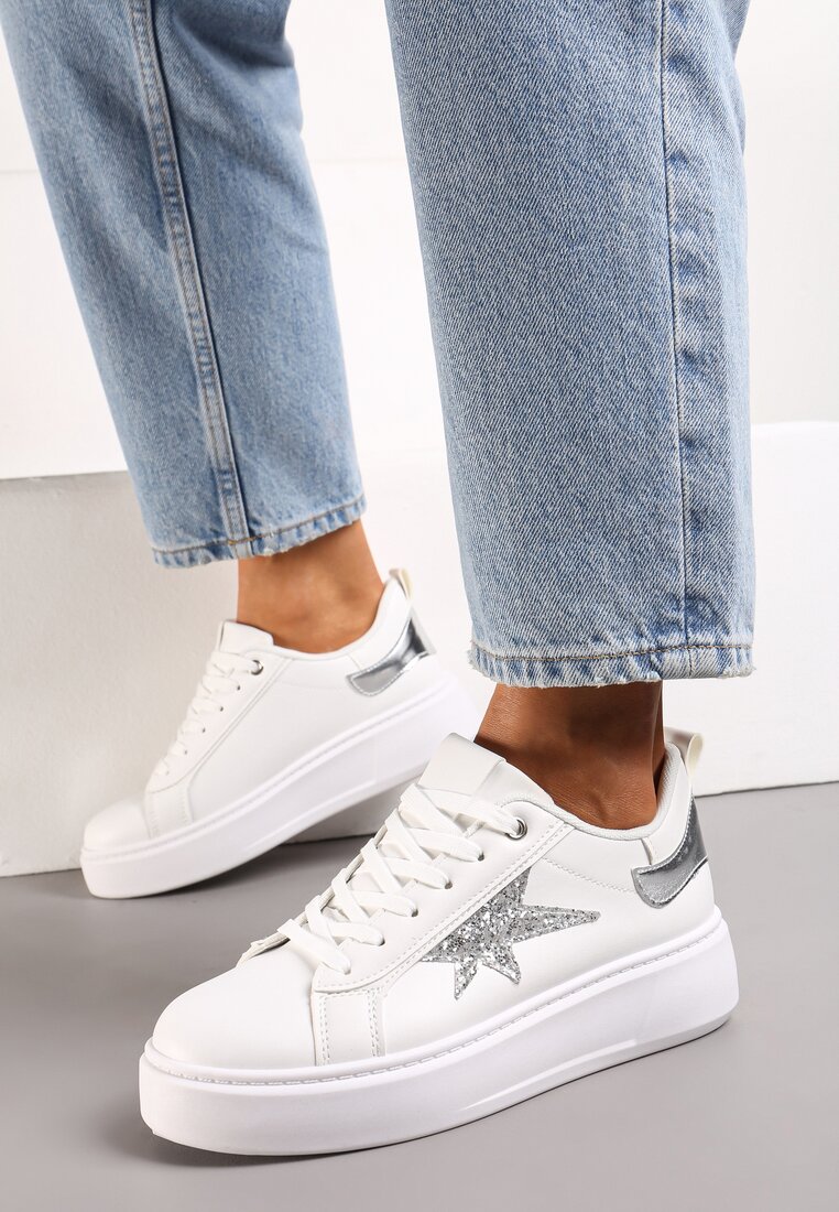 Sneakers Albi cu Șireturi pe Platformă Joasă cu Inserții Sclipitoare Cominia