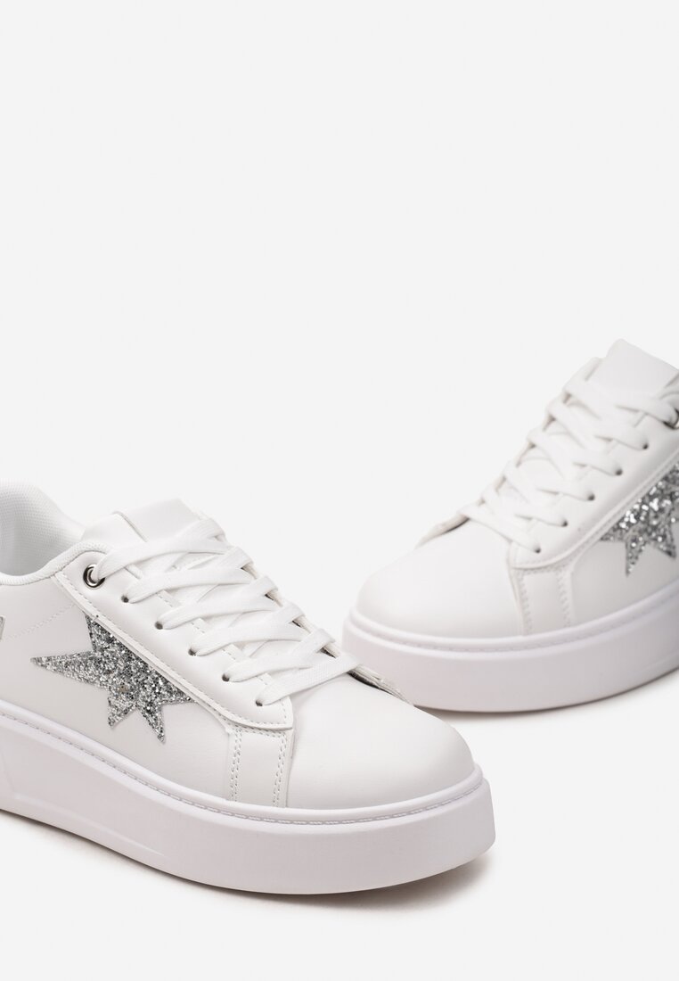 Sneakers Albi cu Șireturi pe Platformă Joasă cu Inserții Sclipitoare Cominia
