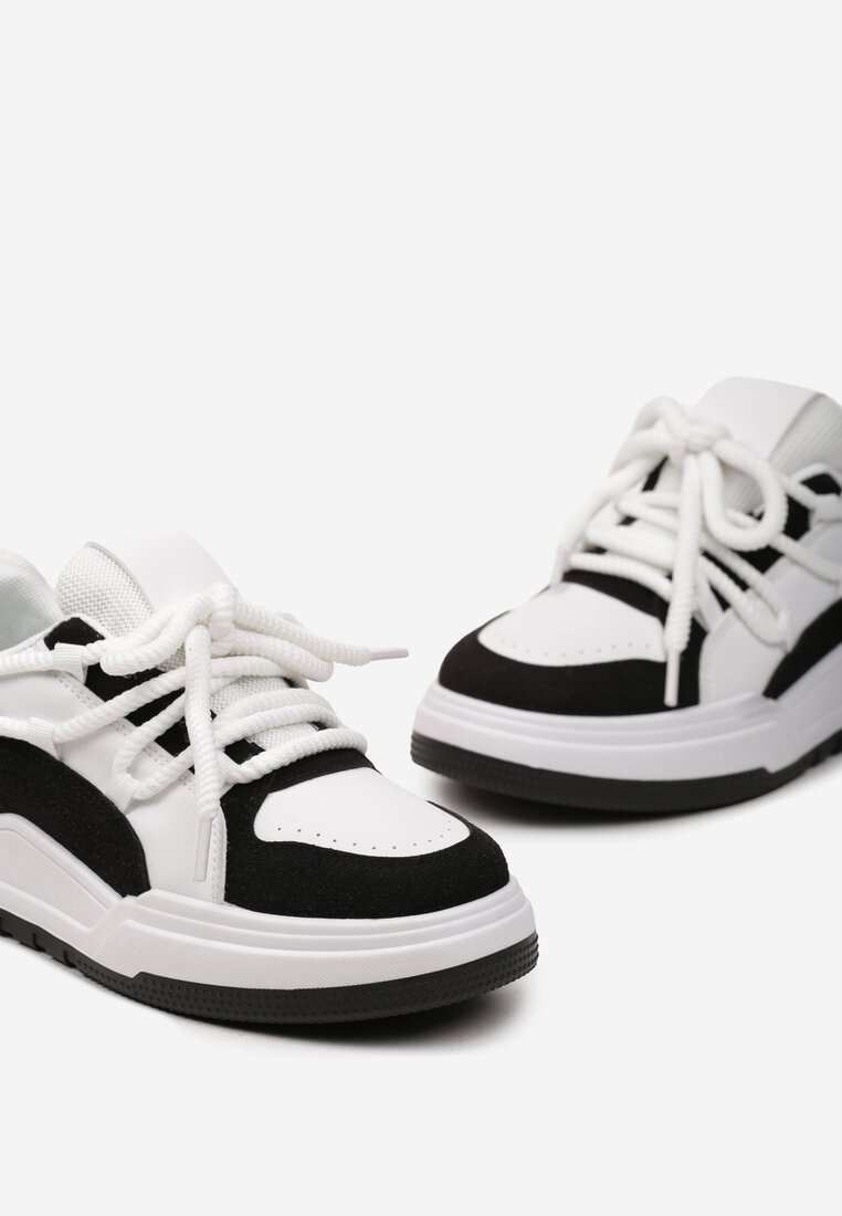 Sneakerși Alb-Negri cu Șireturi Late Decorative Naale