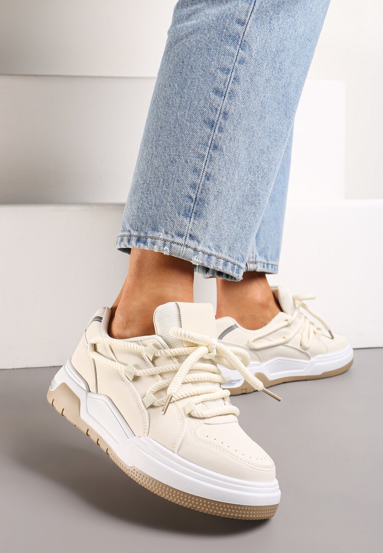 Sneakerși Bej cu Șireturi Late Decorative Naale