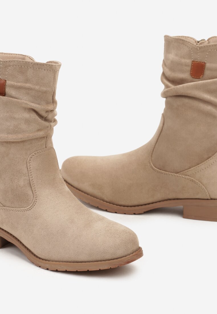 Botine Bej