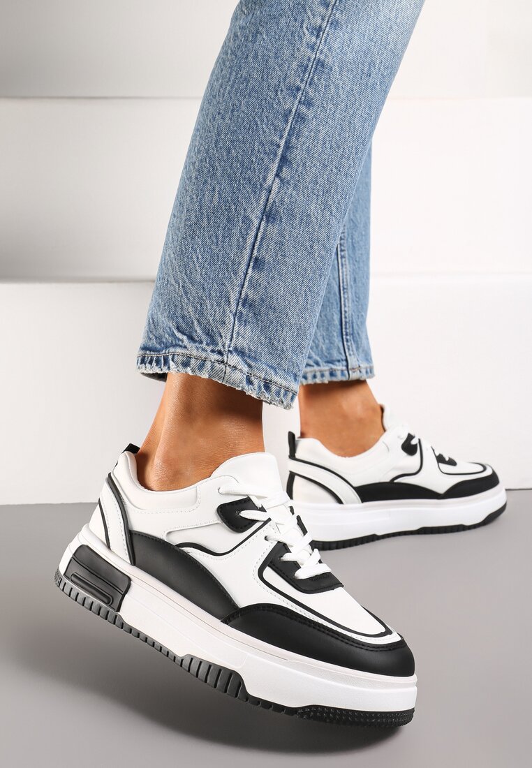 Czarno-Białe Sznurowane Sneakersy z Imitacji Skóry z Ozdobnymi Paskami i Grubą Podeszwą Miobe