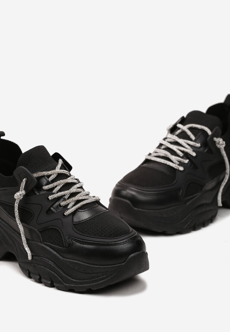 Czarne Sneakersy Wsuwane ze Zdobionymi Sznurówkami na Grubej Podeszwie Destal