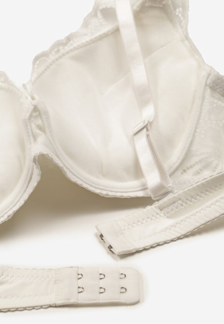 Sutien Bej Deschis cu Dantelă Efect Push-Up Decorat cu Dantelă Aritsavia
