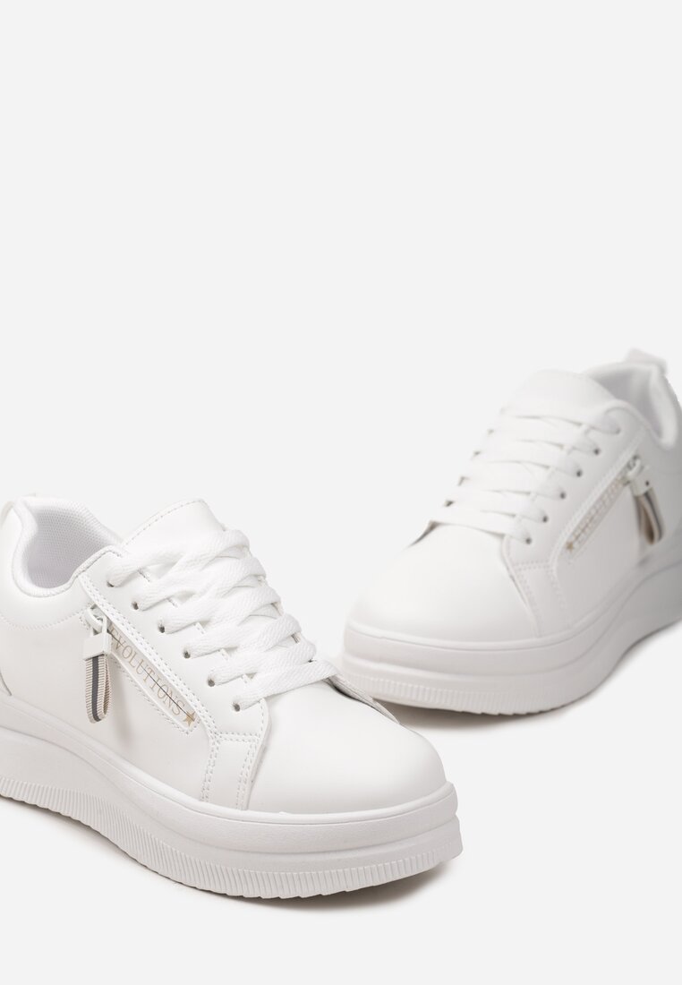 Biało-Beżowe Sneakersy na Niskiej Platformie z Ozdobnym Suwakiem na Boku Pertia