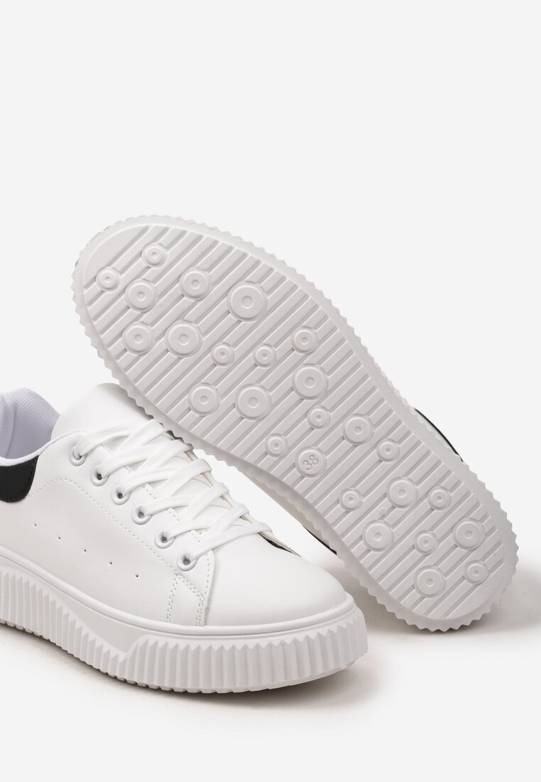 Biało-Czarne Sznurowane Sneakersy z Ekoskóry na Grubej Podeszwie ze Żłobieniami Skripta