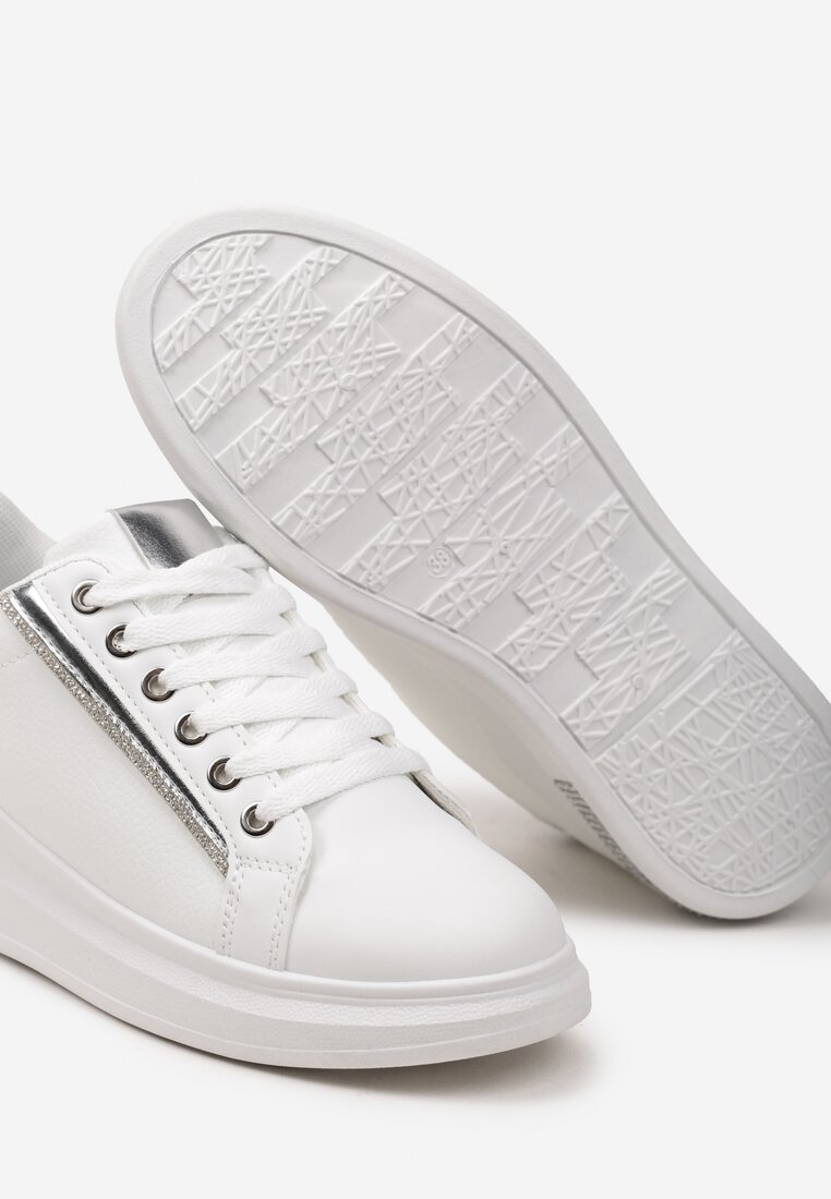 Sneakerși Alb-Argintii cu Inserții Sclipitoare și Pietre Strass Ingemi