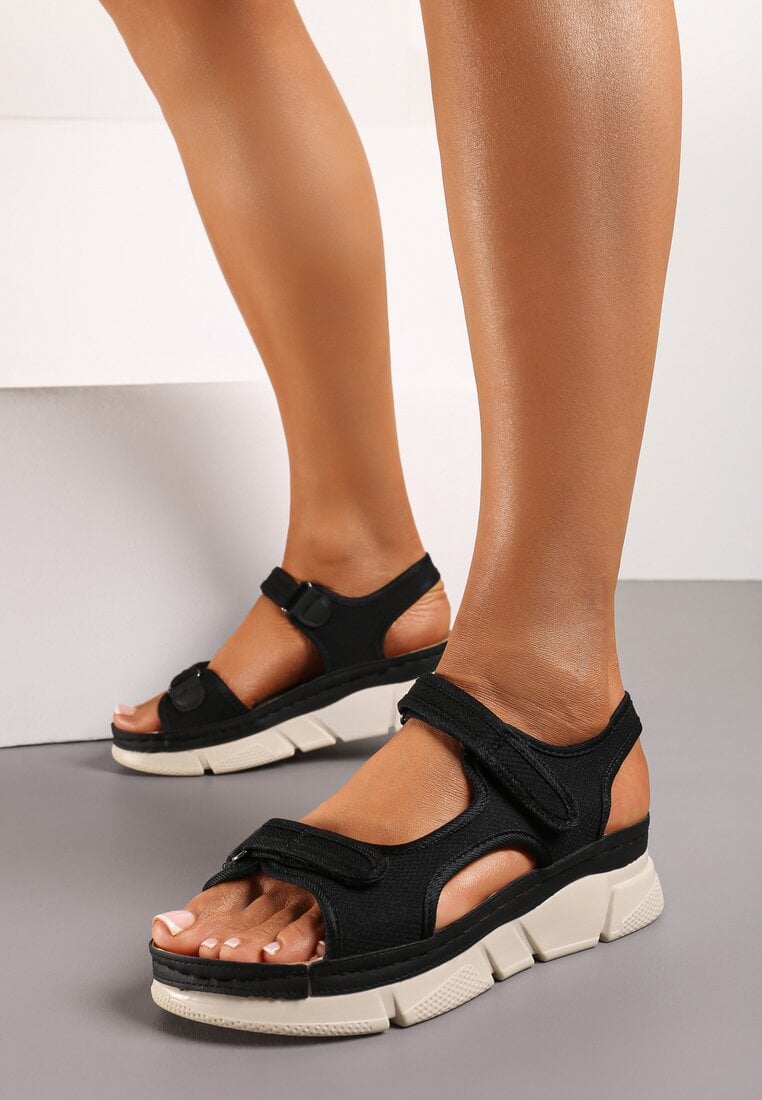 Sandale sportive negre cu platforma si imprimeu cu benzi velcro Piovana