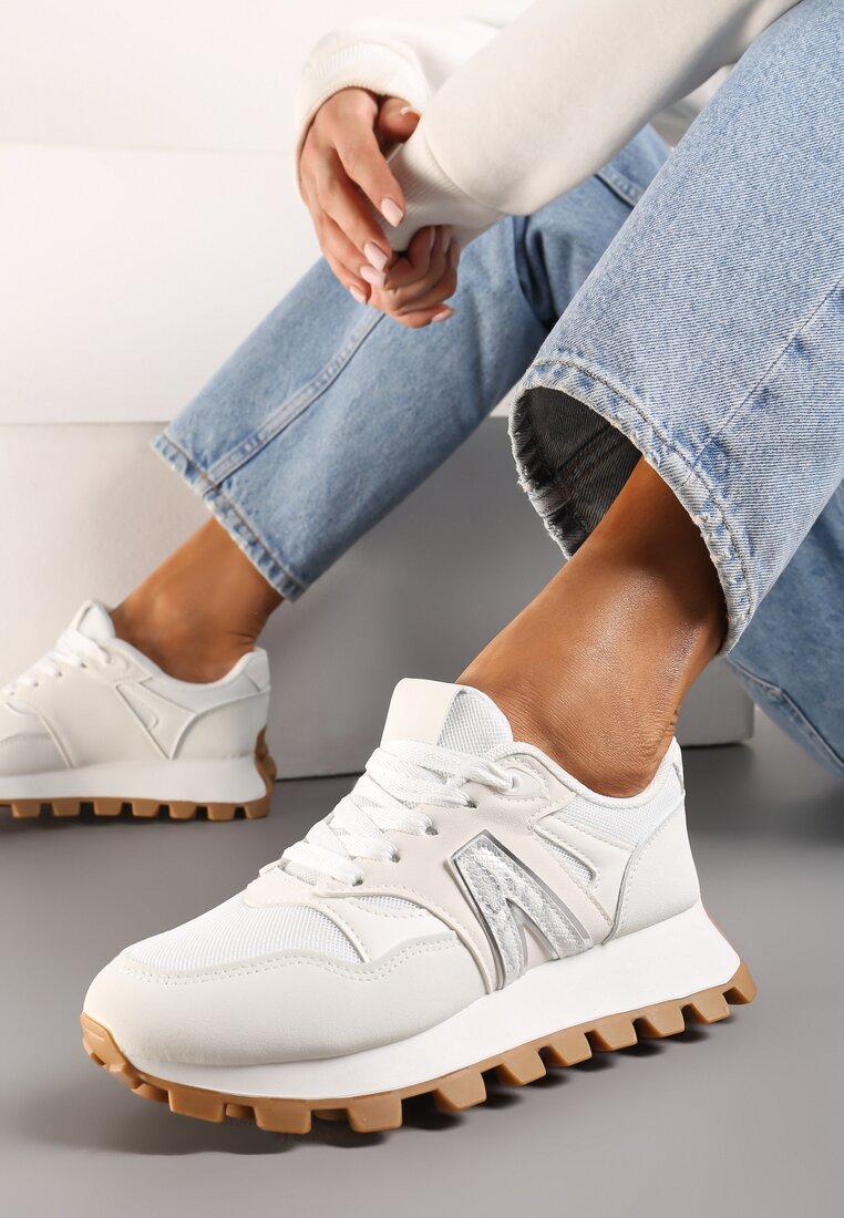 Białe Sneakersy na Ozdobnej Platfromie z Wiązaniem Nemoon