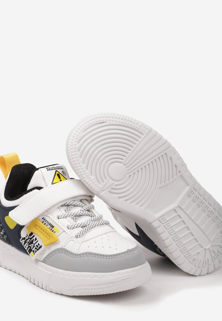 Biało-Szare Płaskie Buty Sportowe Sneakersy z Ozdobnym Napisem i Skórzaną Wkładką Silavona