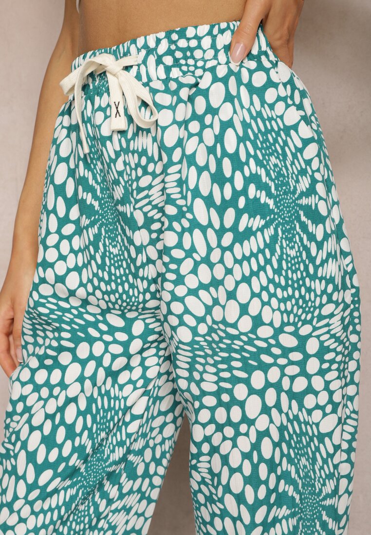 Pantaloni albaștri cu talie elastică și model mozaic Tleana