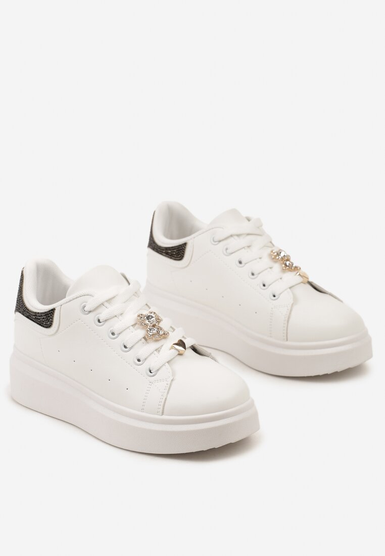 Biało-Czarne Płaskie Sneakersy za Kostkę ze Sznurowaniami Ozdobione Aplikacjami i Cyrkoniami Quenalia