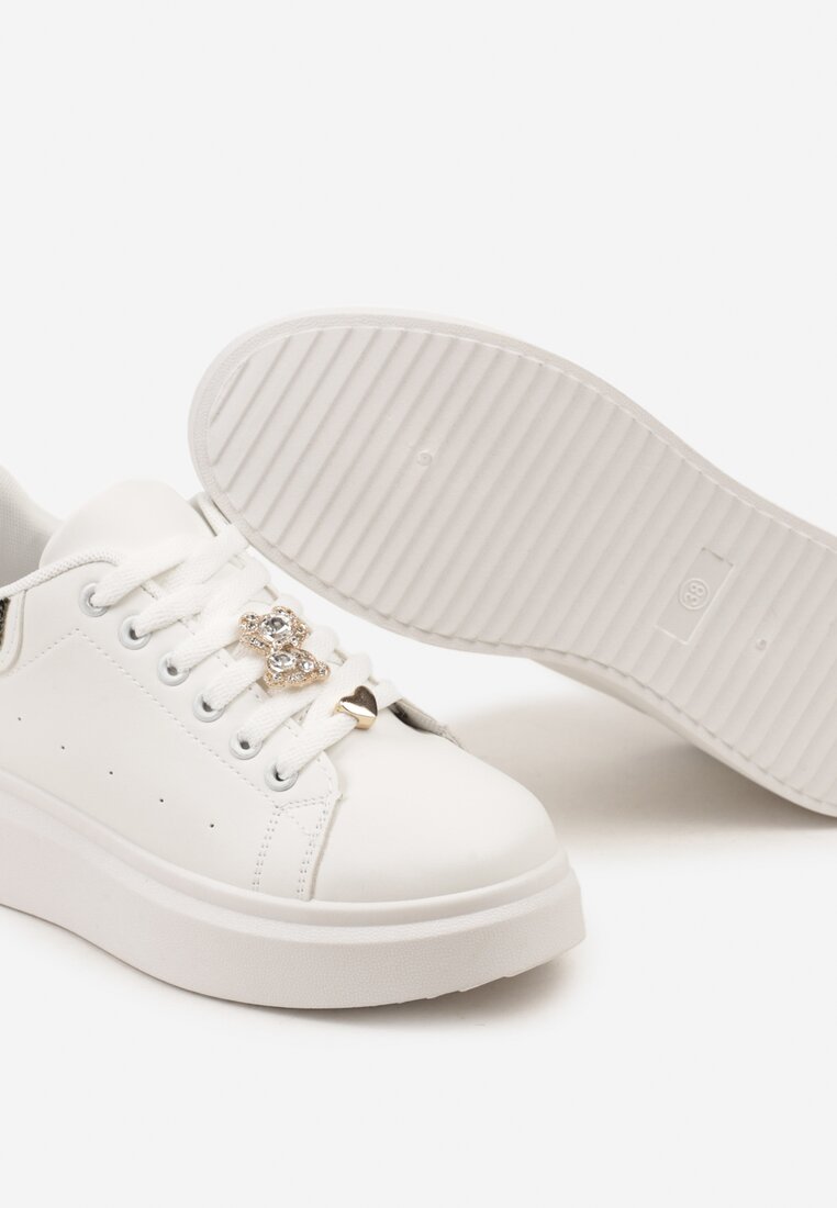 Biało-Czarne Płaskie Sneakersy za Kostkę ze Sznurowaniami Ozdobione Aplikacjami i Cyrkoniami Quenalia