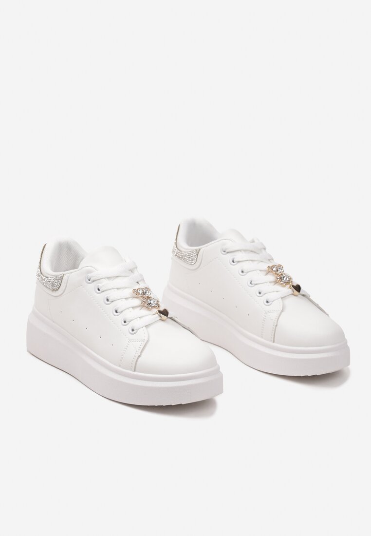 Biało-Srebrne Płaskie Sneakersy za Kostkę ze Sznurowaniami Ozdobione Aplikacjami i Cyrkoniami Quenalia