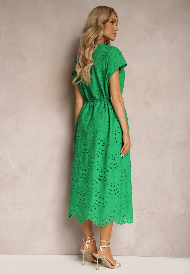Zielona Bawełniana Sukienka o Haftowanym Wykończeniu z Materiałowym Paskiem w Talii Dimla