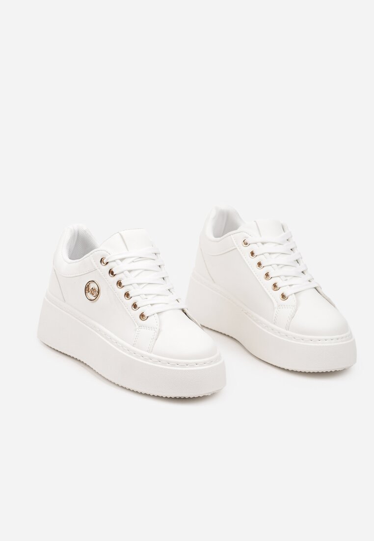 Białe Sneakersy na Jednolitej Platformie z Niewielką Aplikacją Tavea