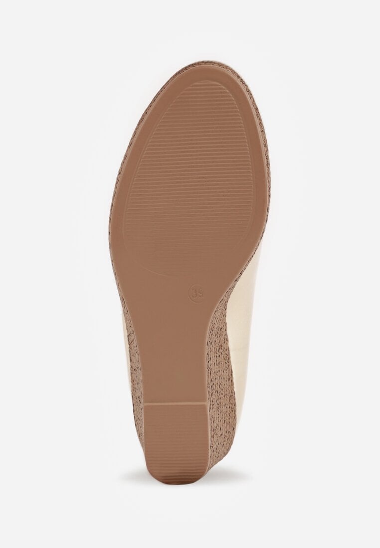 Złote Czółenka Vices ze Skórzaną Wkładką na Plecionym Koturnie Serapne