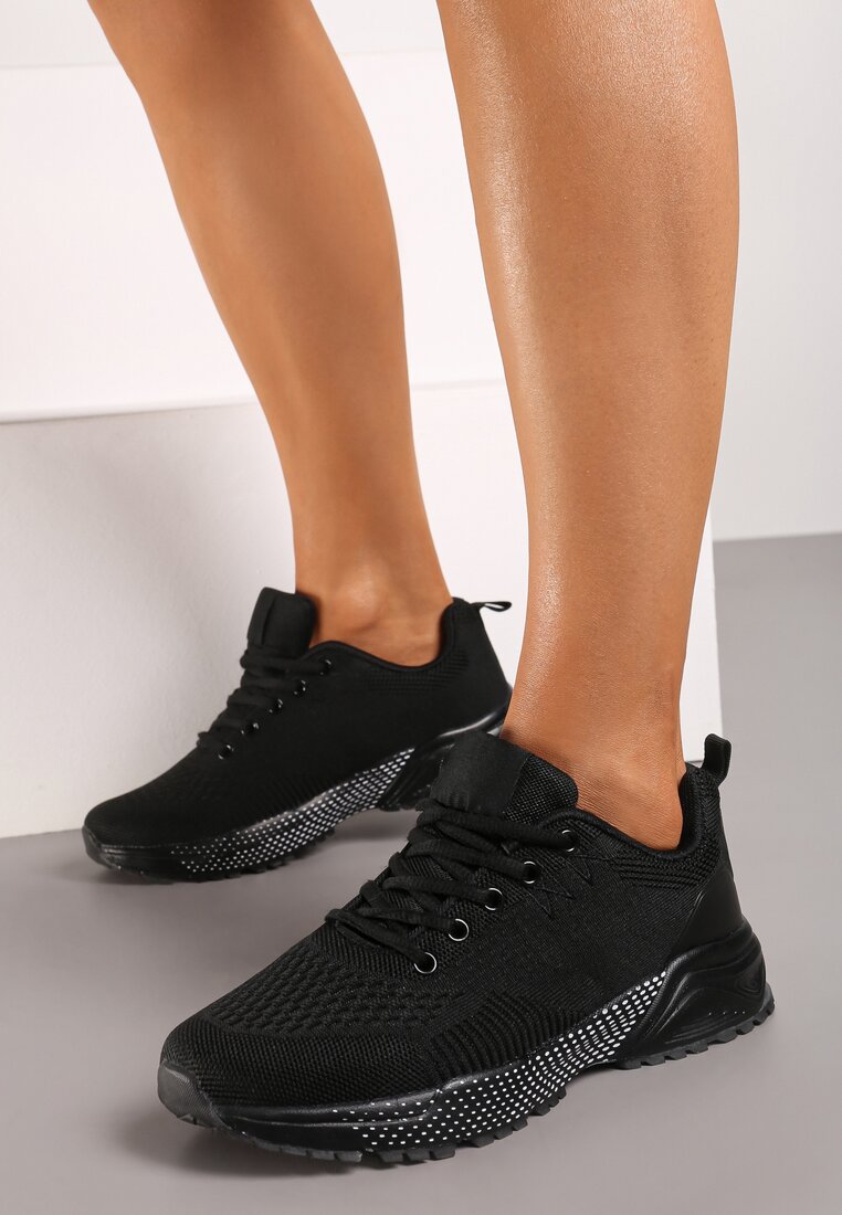 Sneakerși Negrie cu Șireturi și Talpă Înaltă Vikkina