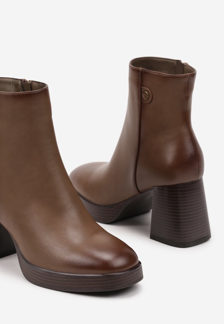 Botine Ansilena Bej