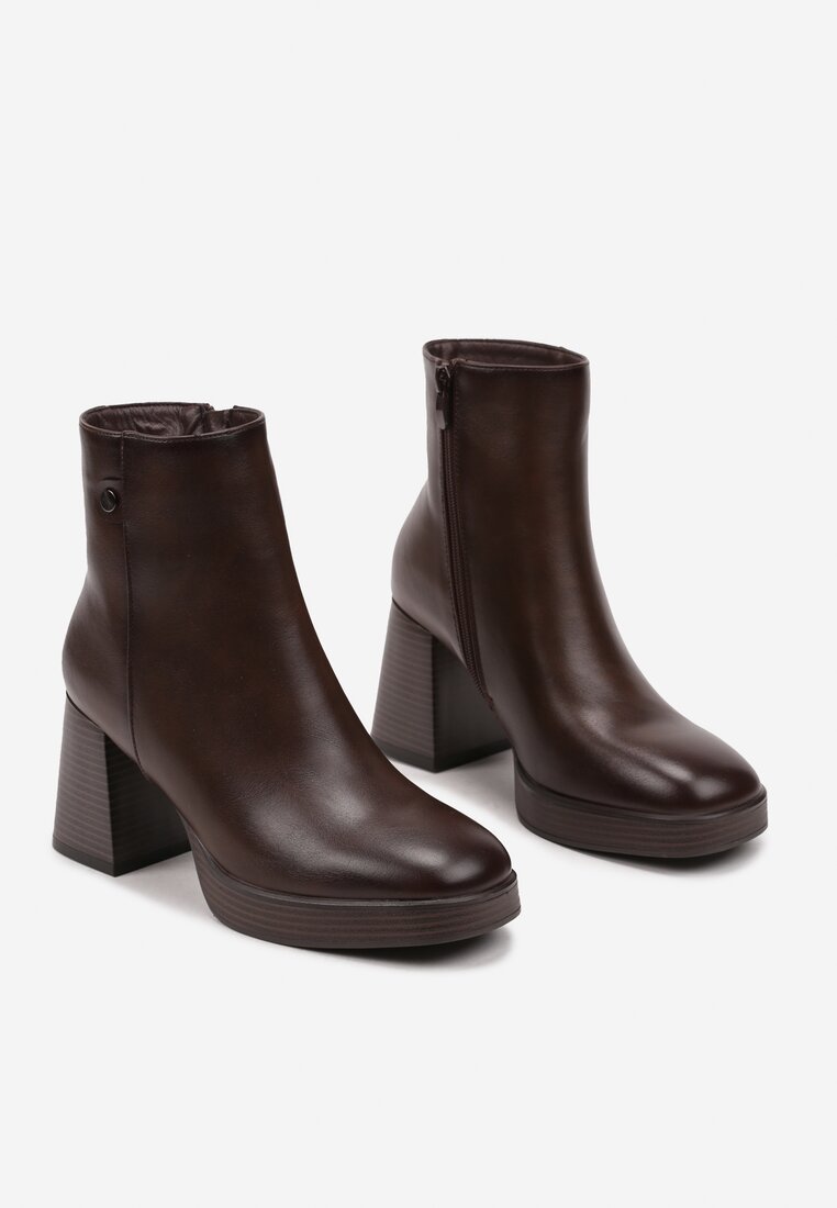 Botine Ansilena Maro
