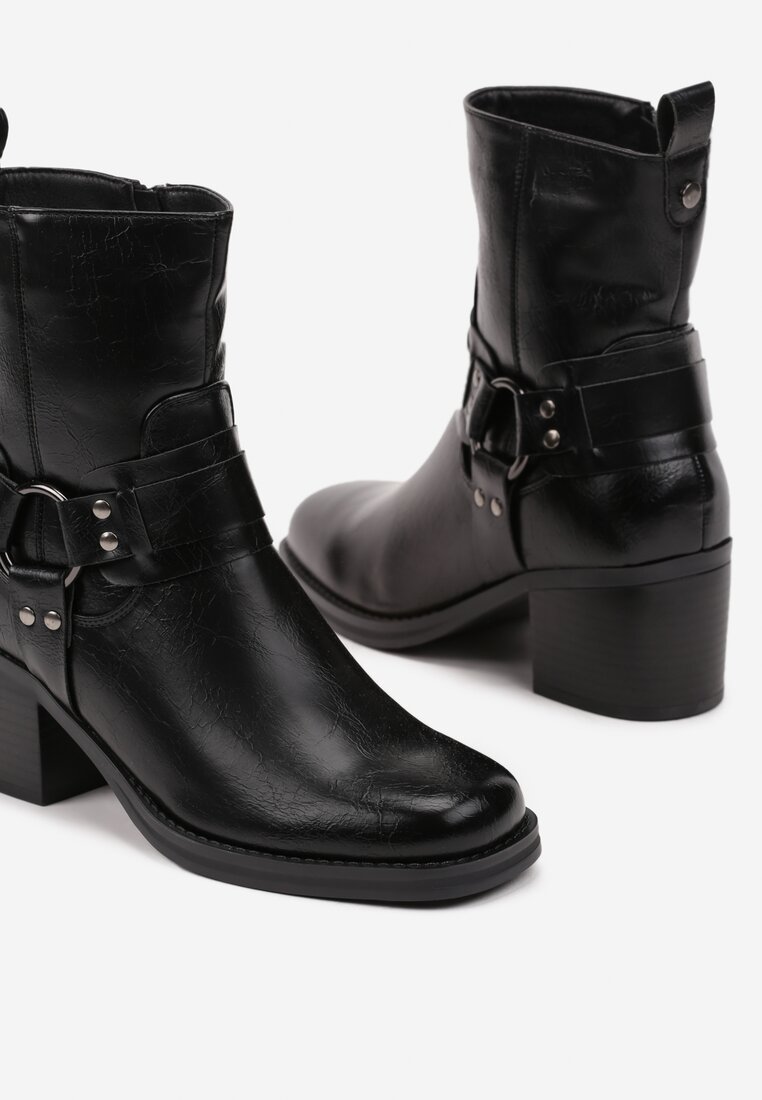 Botine Negre