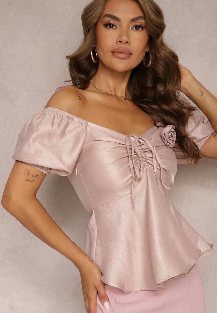 Bluză Roz cu Elastic în Talie cu Fermoar și Broșă Decorativă în Formă de Floare Vikanni