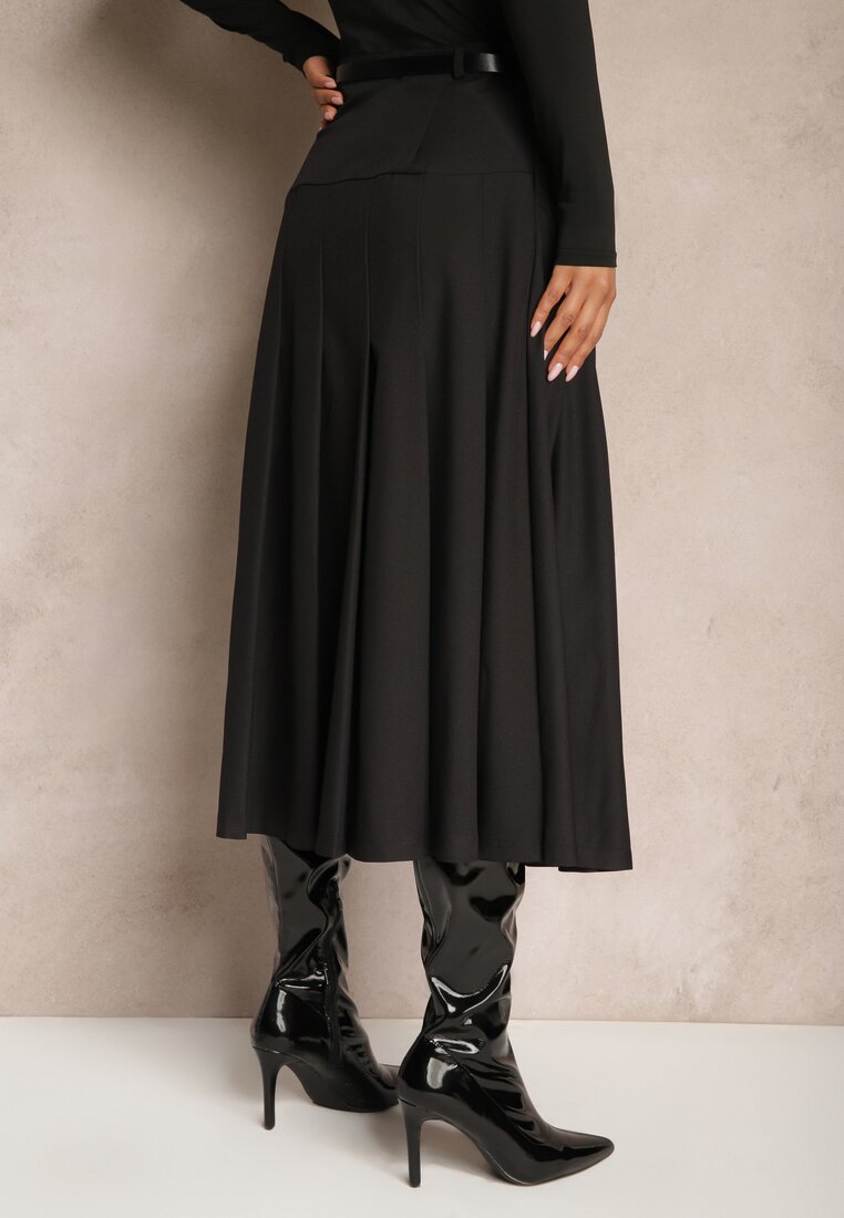 Fustă Neagră High Waist cu Pliuri și Curea în Talie Xeviana