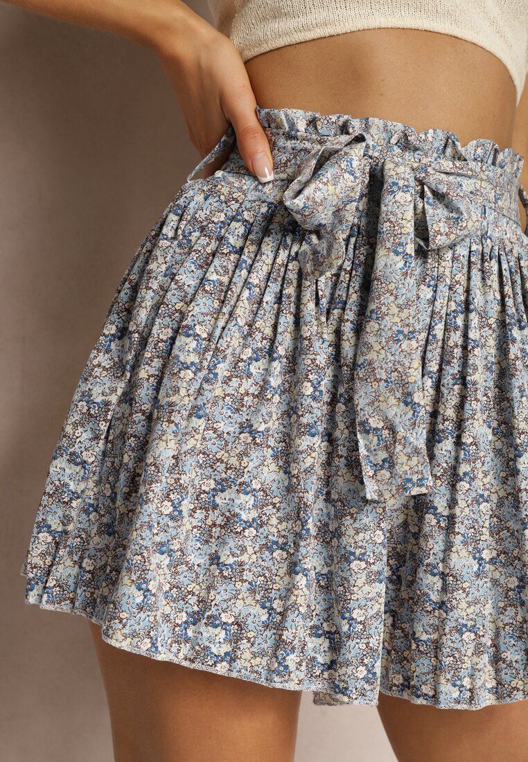Niebieskie Plisowane Szorty High Waist z Szerokimi Nogawkami z Paskiem i Gumką w Talii Derefia