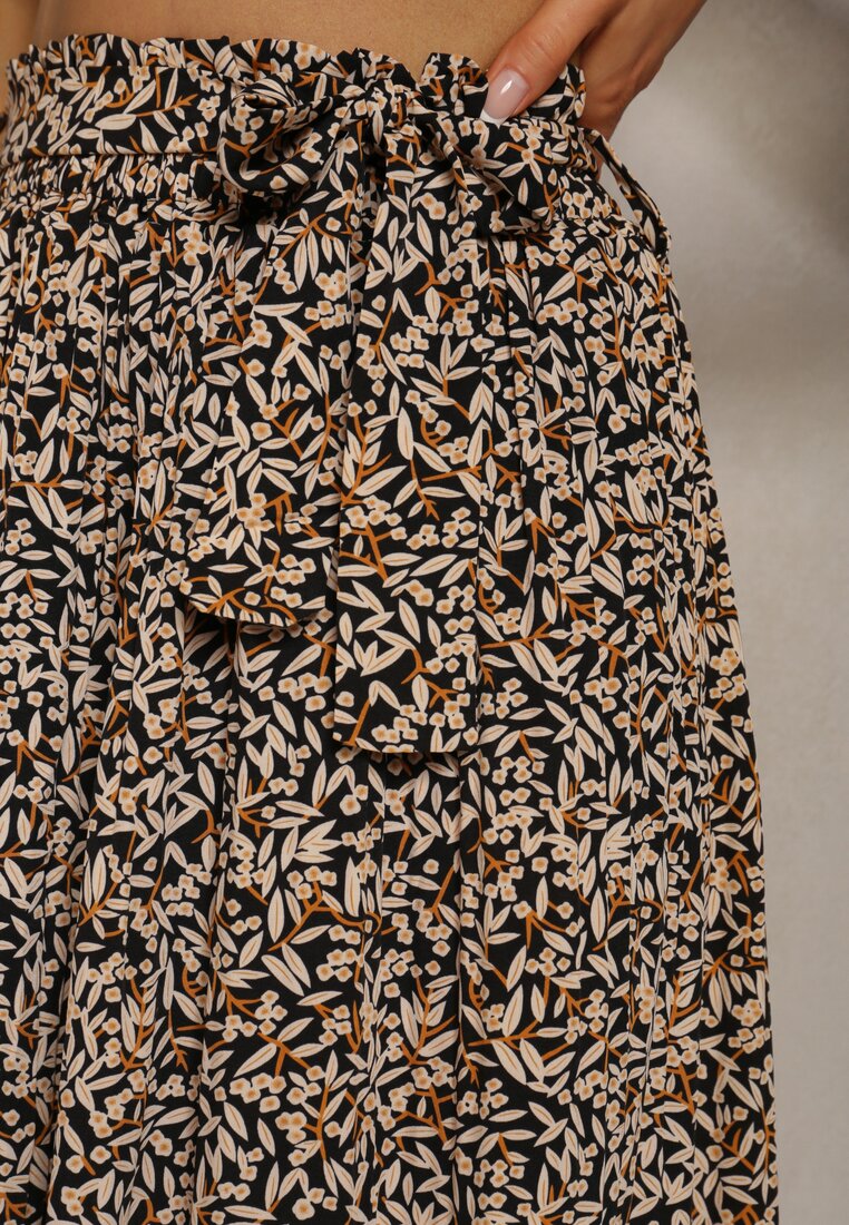 Czarno-Beżowe Plisowane Spodnie Szwedy High Waist z Materiałowym Paskiem i Gumką w Talii Isefia