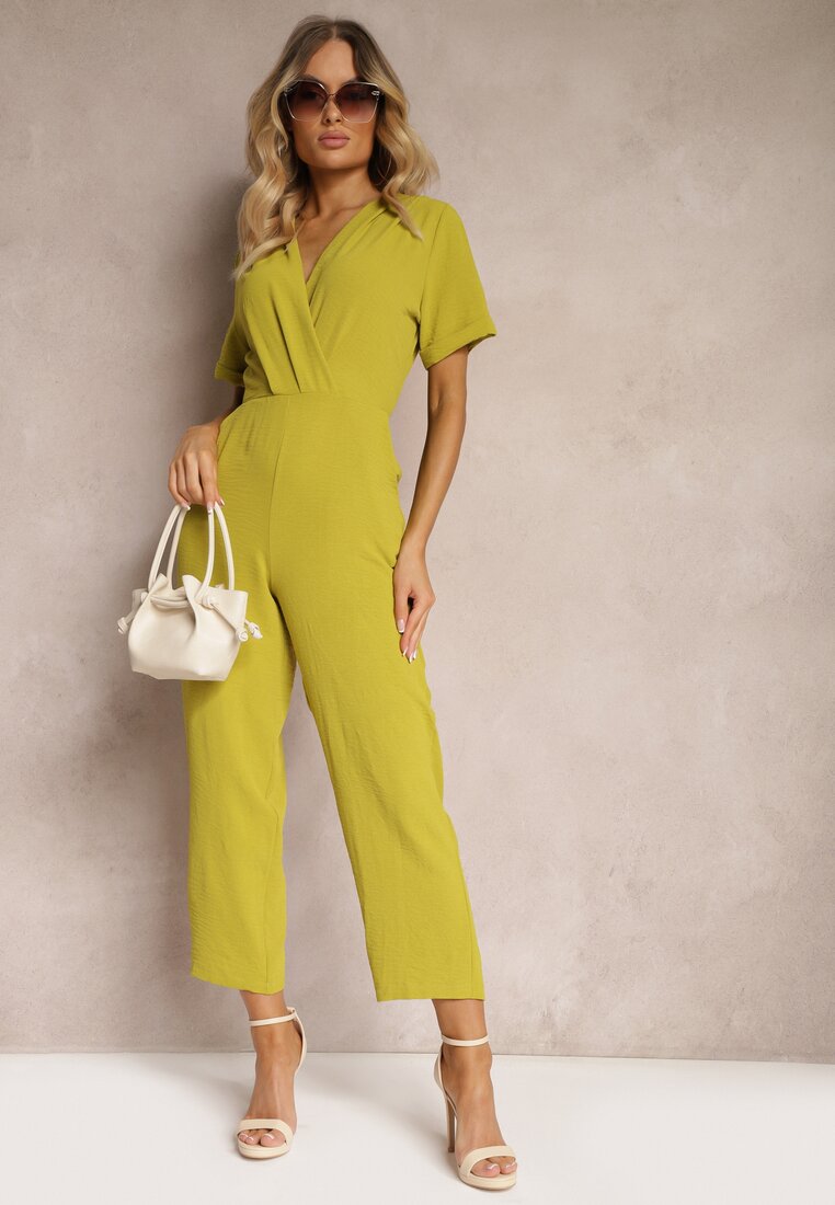 Jasnozielony Kombinezon z Kopertowym Dekoltem i Krótkimi Rękawami z Wiskozą Coridsa