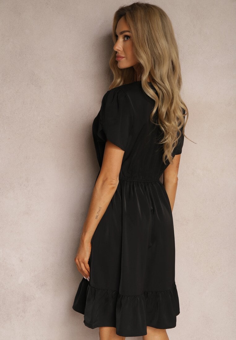 Rochie Neagră cu Elastic în Talie și Volane cu Croială Clopot Xelimia