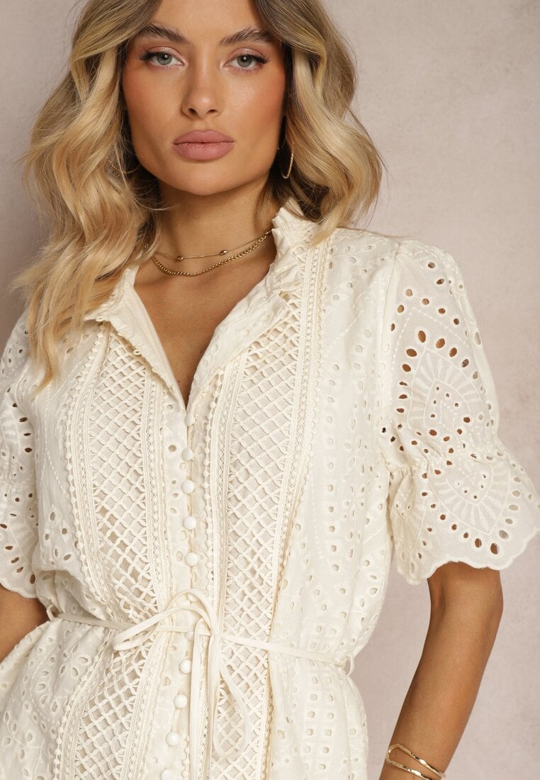 Rochie bej deschis Boho din bumbac cu model ajurat volan și curea Nelah
